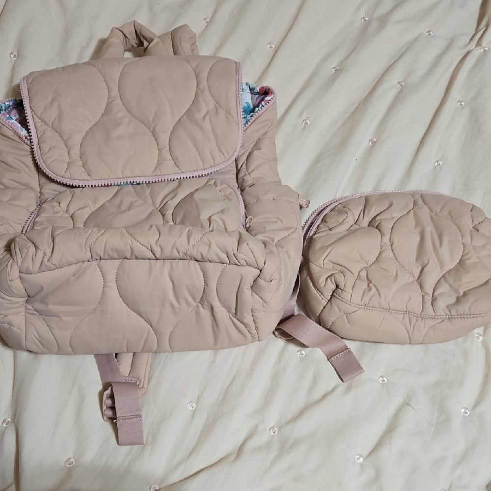 Vera Bradley Quilted Backpack and Pouch - Light Pink